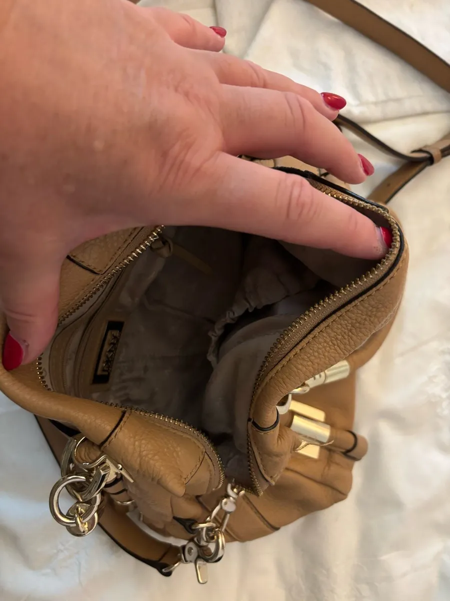 DKNY Leather Bag - Image 4