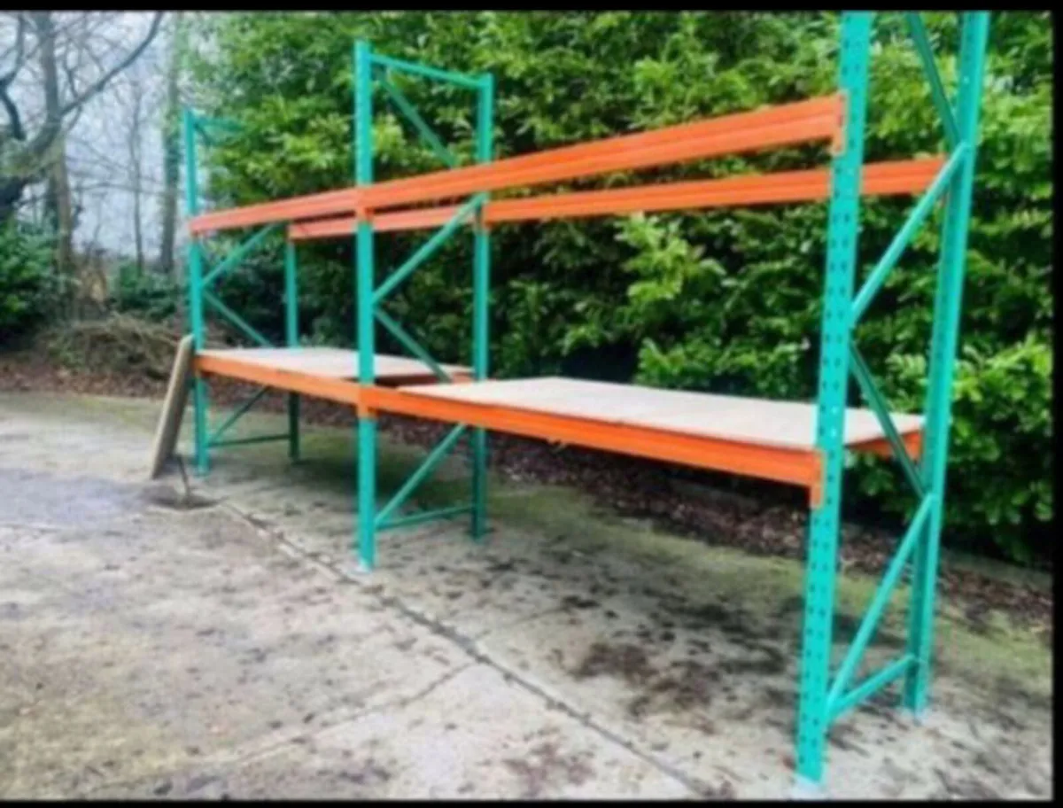 PALLET RACKING LARGE QUANTITY AVAILABE - Image 1