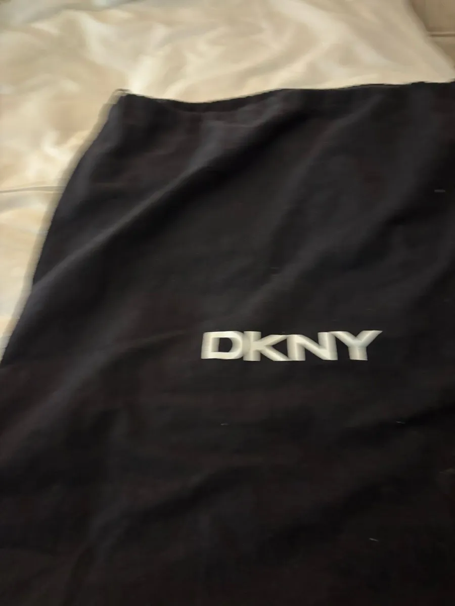 DKNY Leather Bag - Image 4