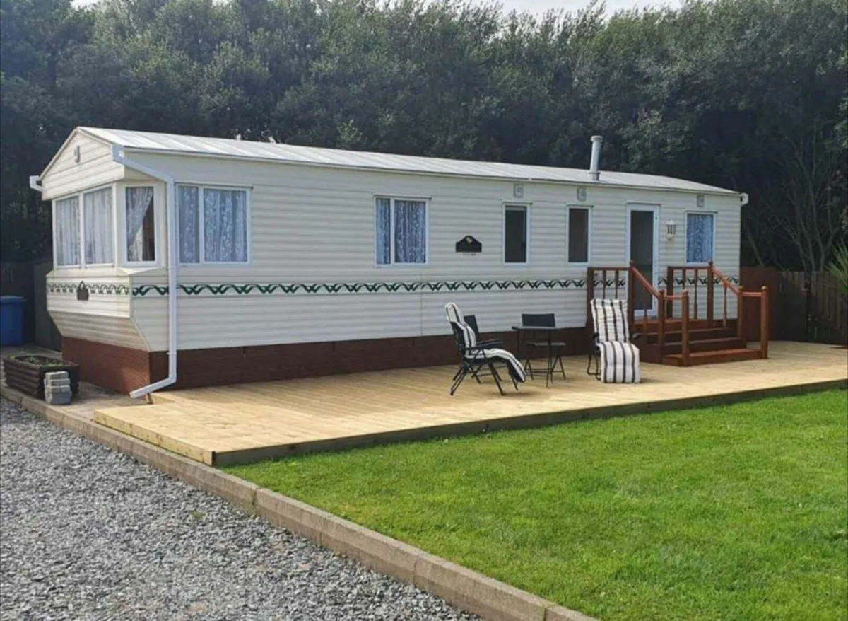 Mobile home - Image 1