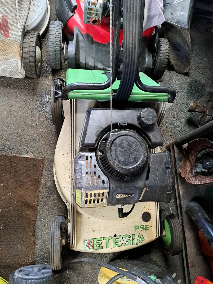 Lawnmower