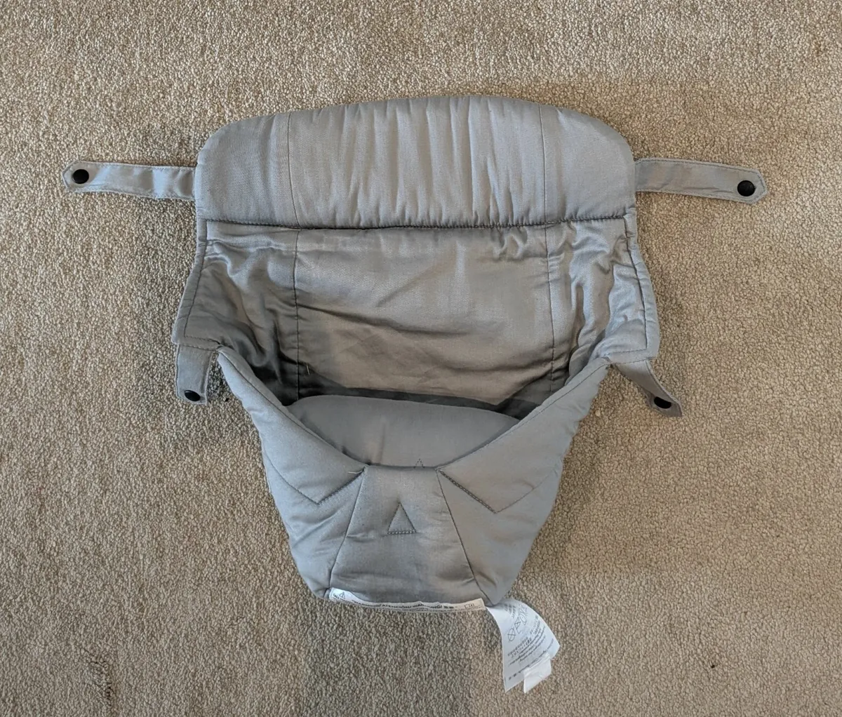 Ergo 360 Baby Carrier with Newborn Insert - Image 3