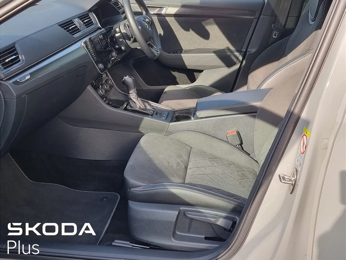 Skoda Superb Best Value Sportline 2.0 TDI 150 BHP - Image 4