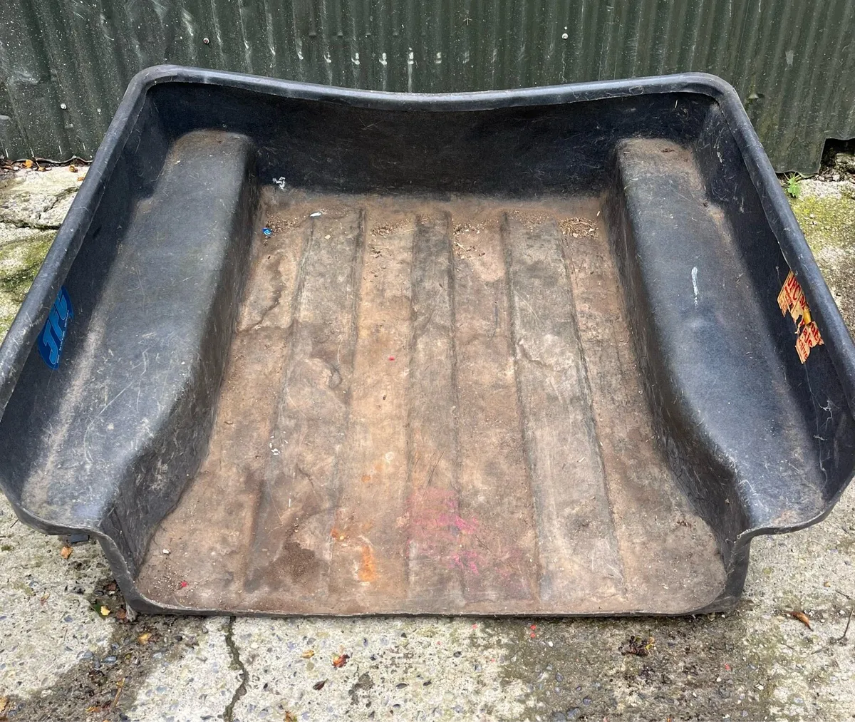 Pajero insert