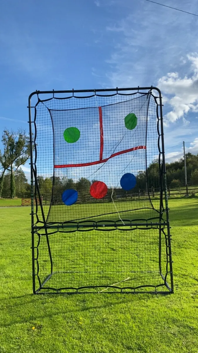 Football rebounder - Image 2