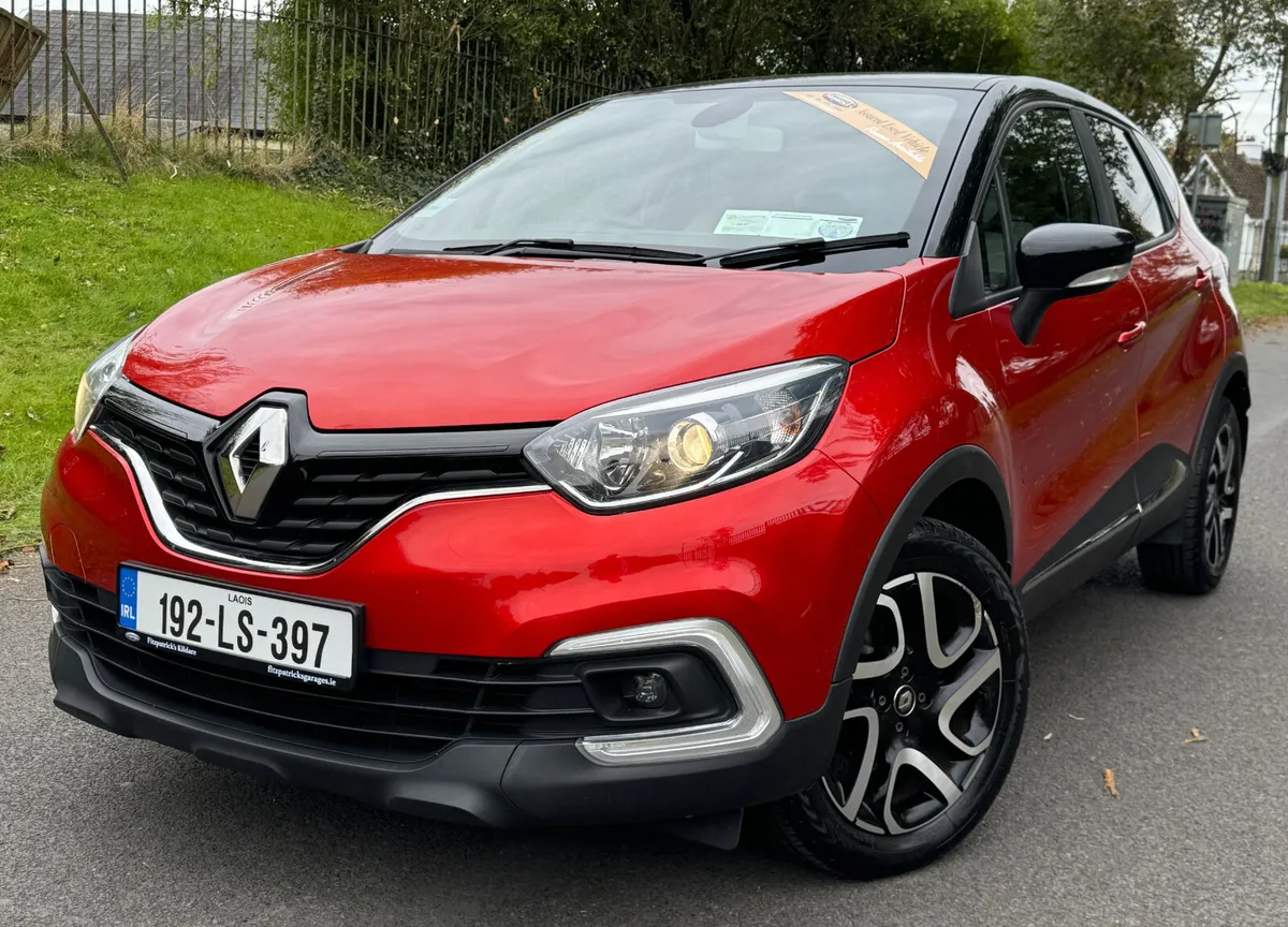 Renault Captur ICONIC 2019 - Image 2