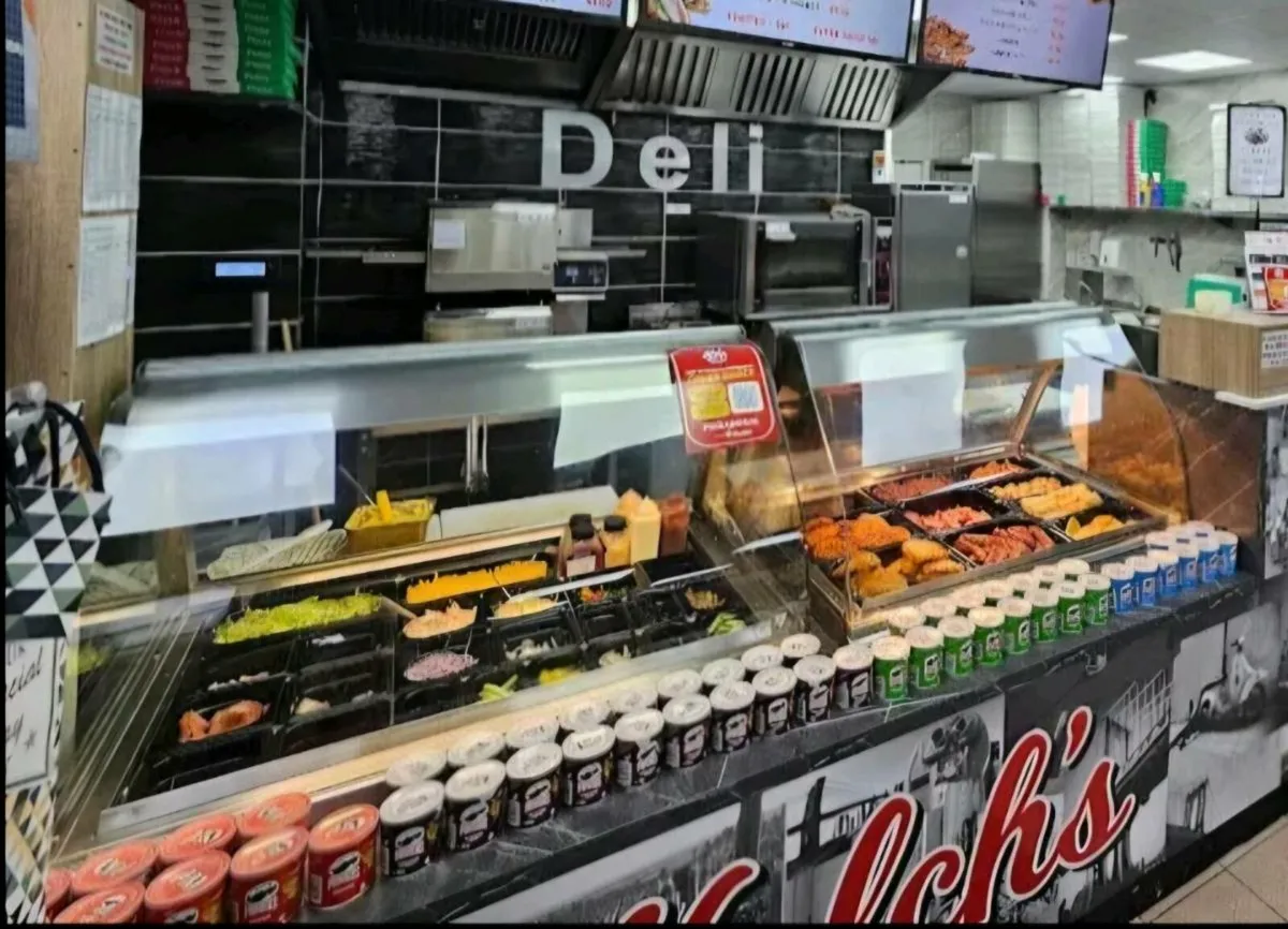 Deli Counter Hot & Cold - Image 3