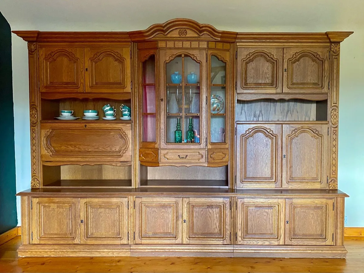 Large Oak Cabinet - Image 1