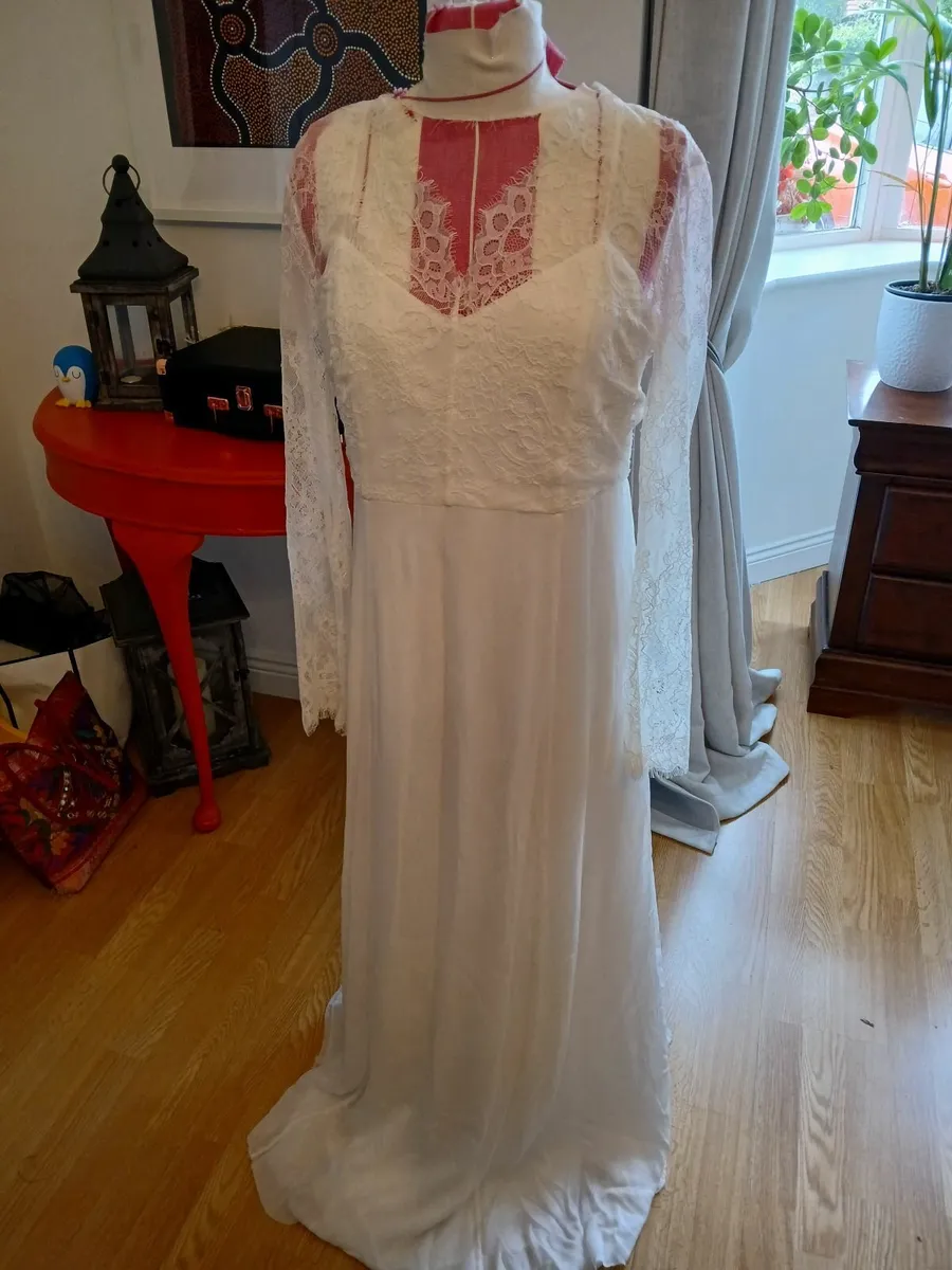 Wedding Dress Ivy and Oak - Image 1
