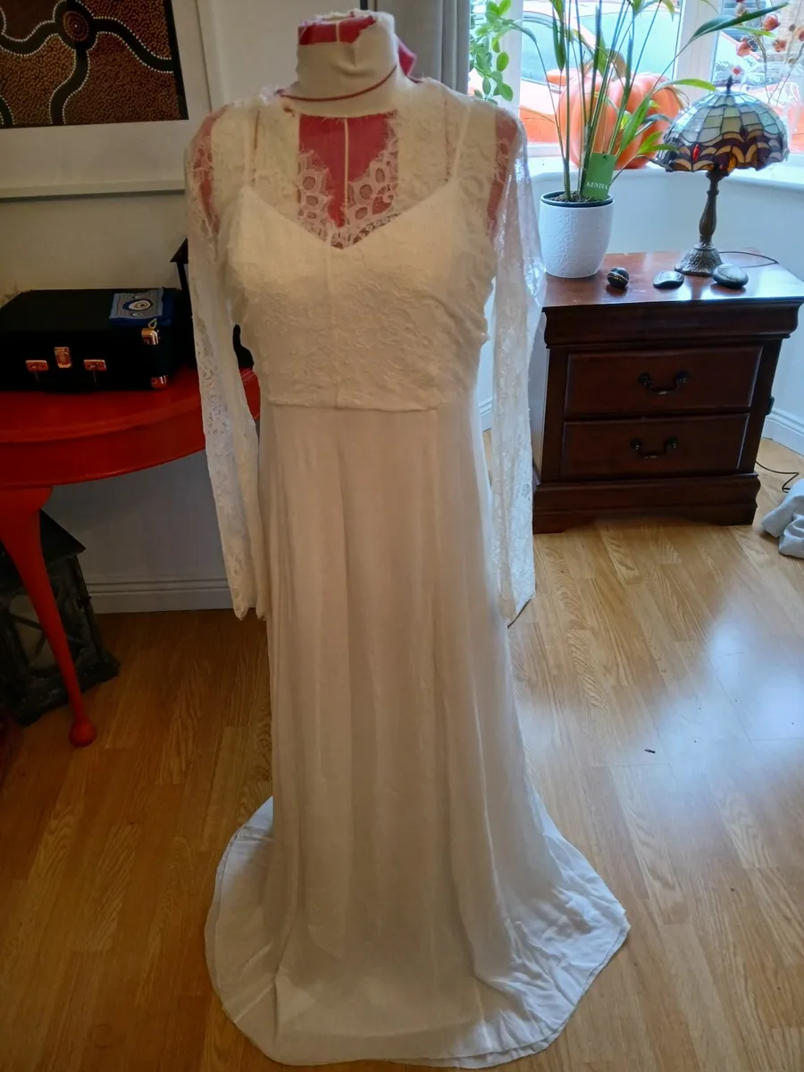 Wedding Dress Ivy and Oak - Image 2