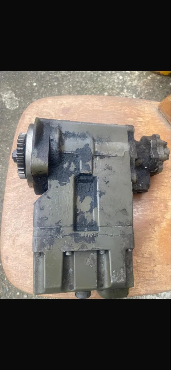 Diesel pump for cat c9 engine - Image 2