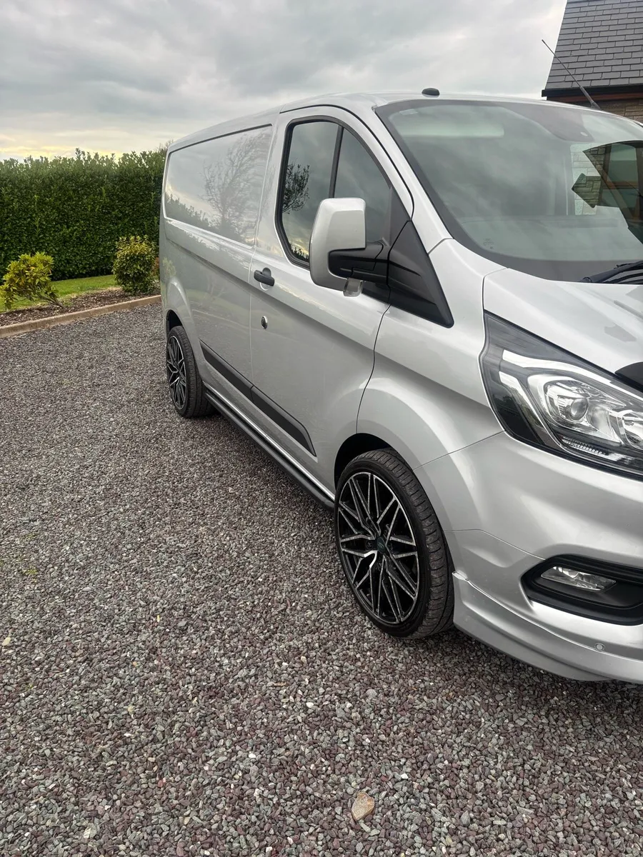 Ford Transit Custom AUTO-NO VAT - Image 3