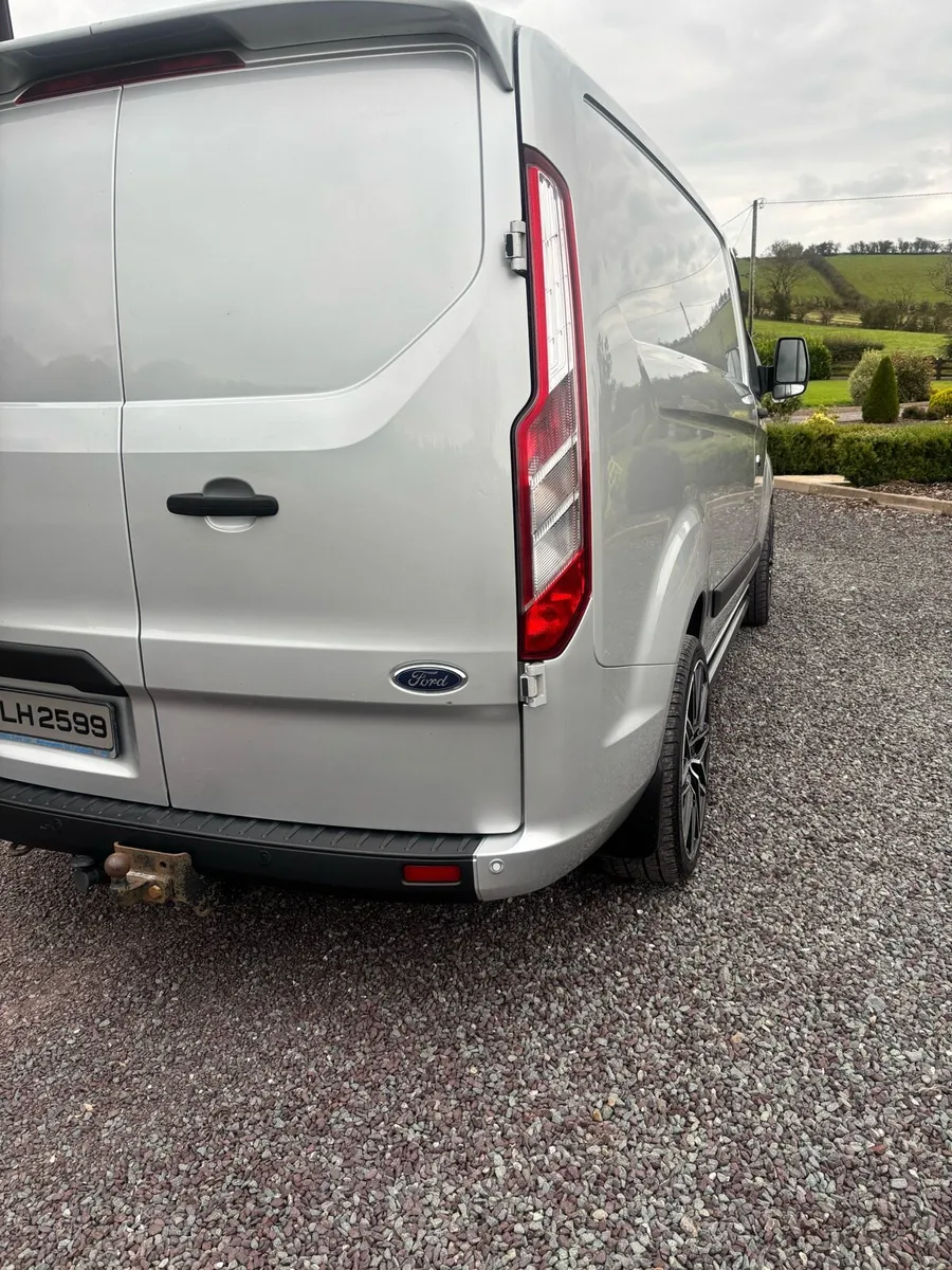 Ford Transit Custom AUTO-NO VAT - Image 4