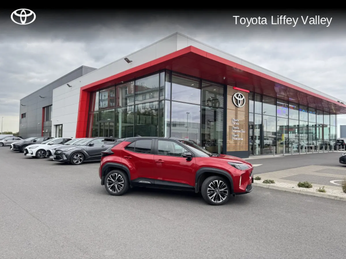 Toyota Yaris CR CROSS SOL 4DR AUTO - Image 1