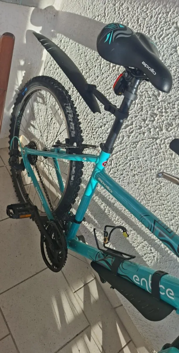 Apollo entice 27.5 inch woman's mountain bike - Image 3