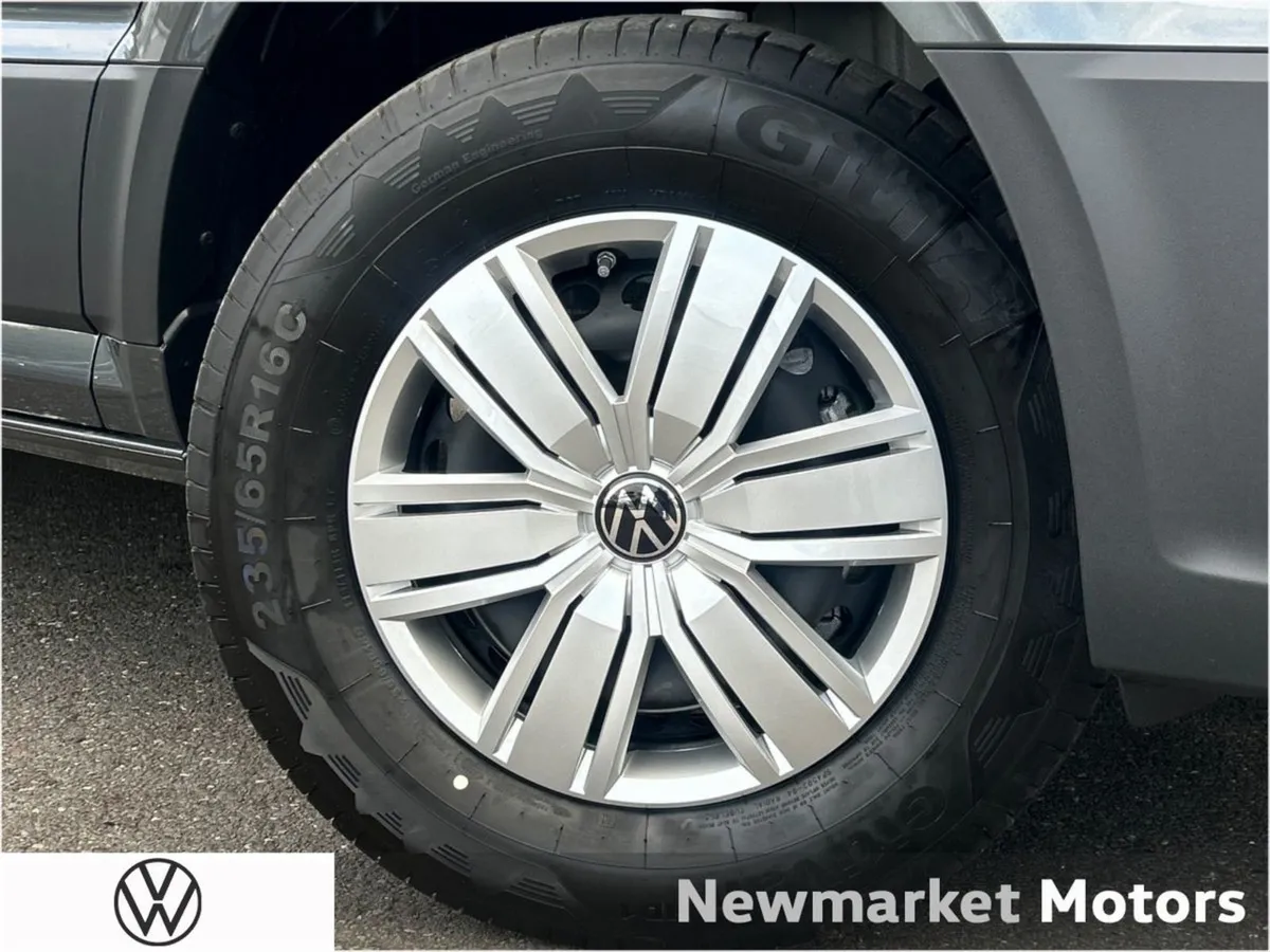 Volkswagen Crafter Medium Wheel Base High Roof 14 - Image 2