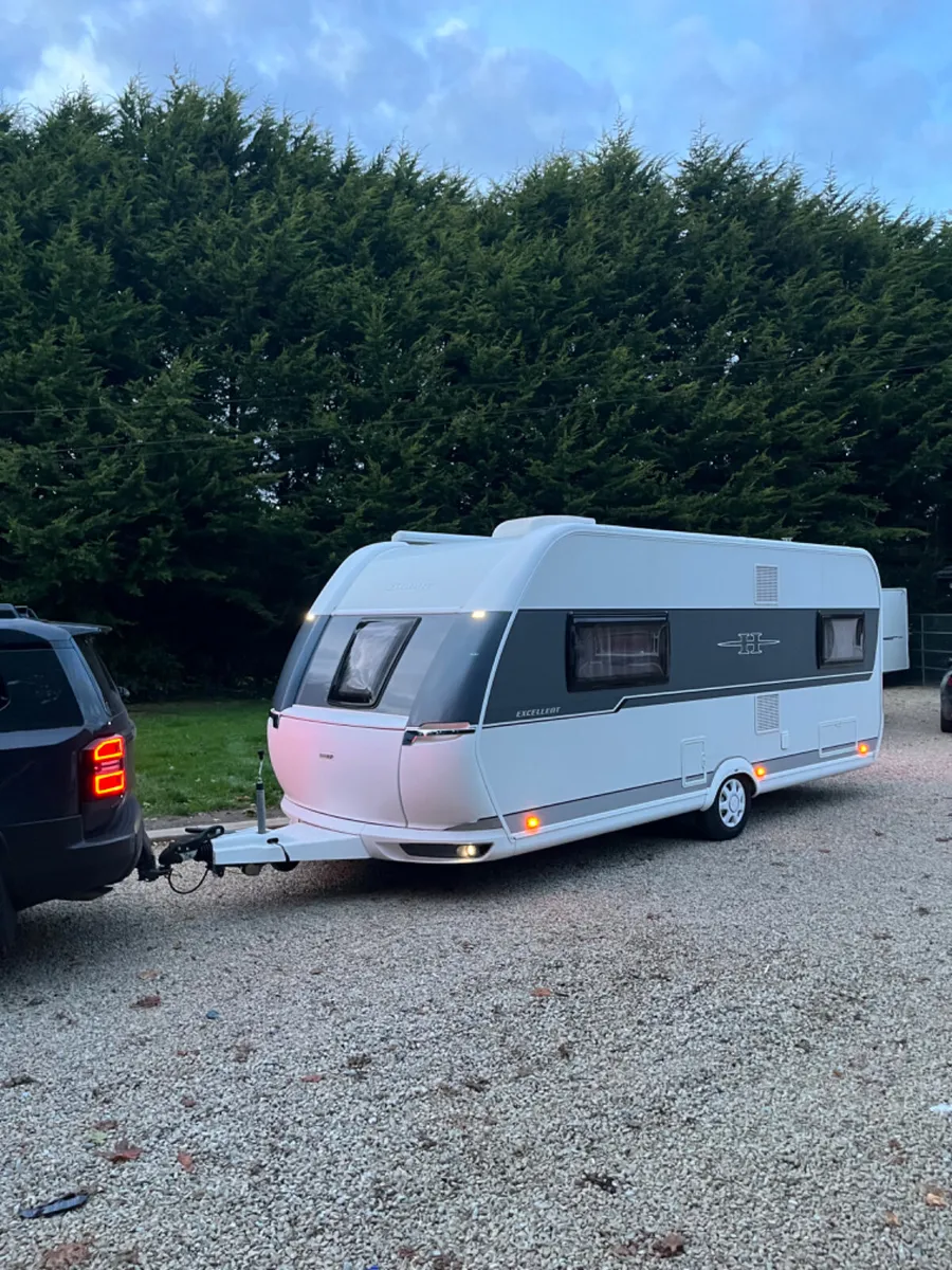 2020 Hobby 4 Berth Fixed Island Bed Caravan - Image 2