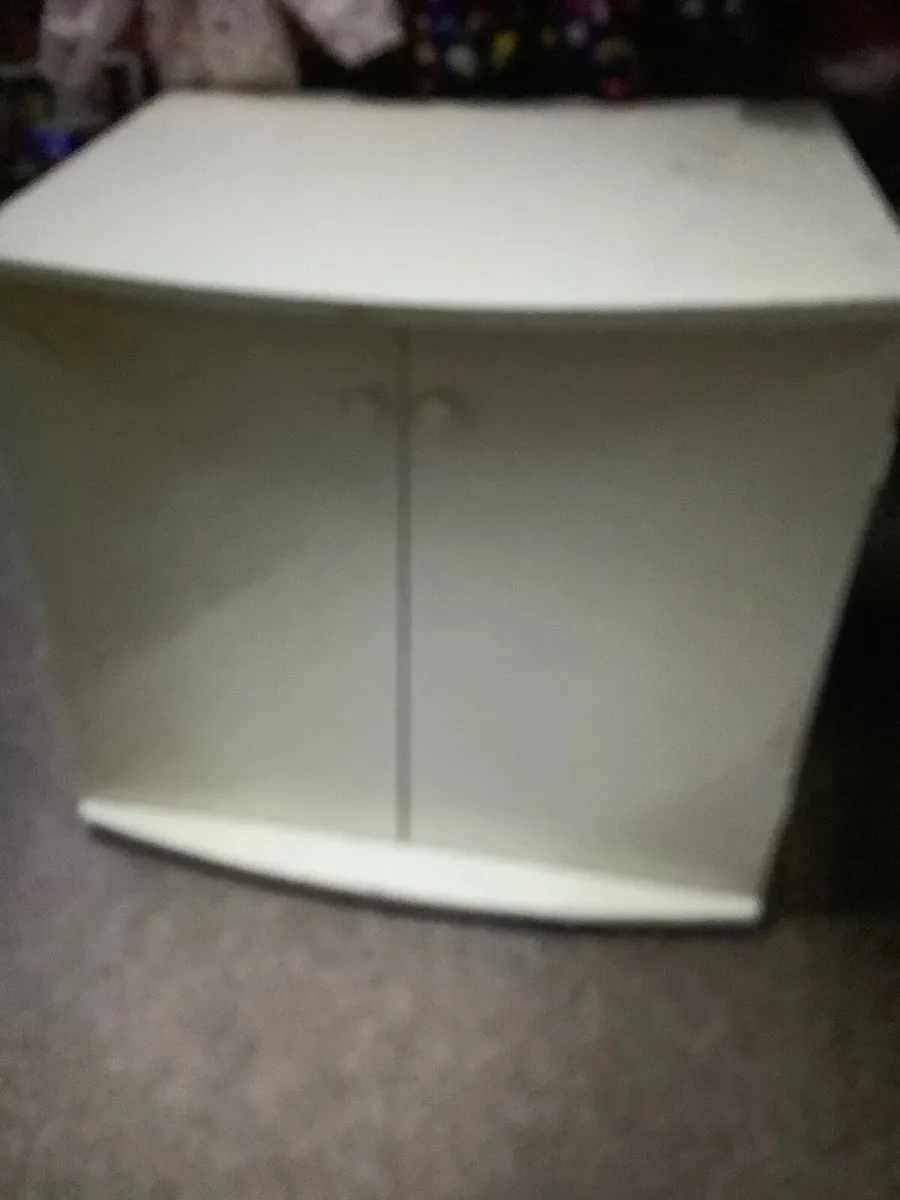 Computer desk - Image 2