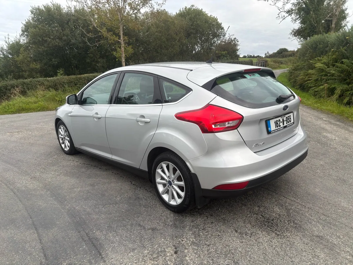 Ford focus titanium - Image 3
