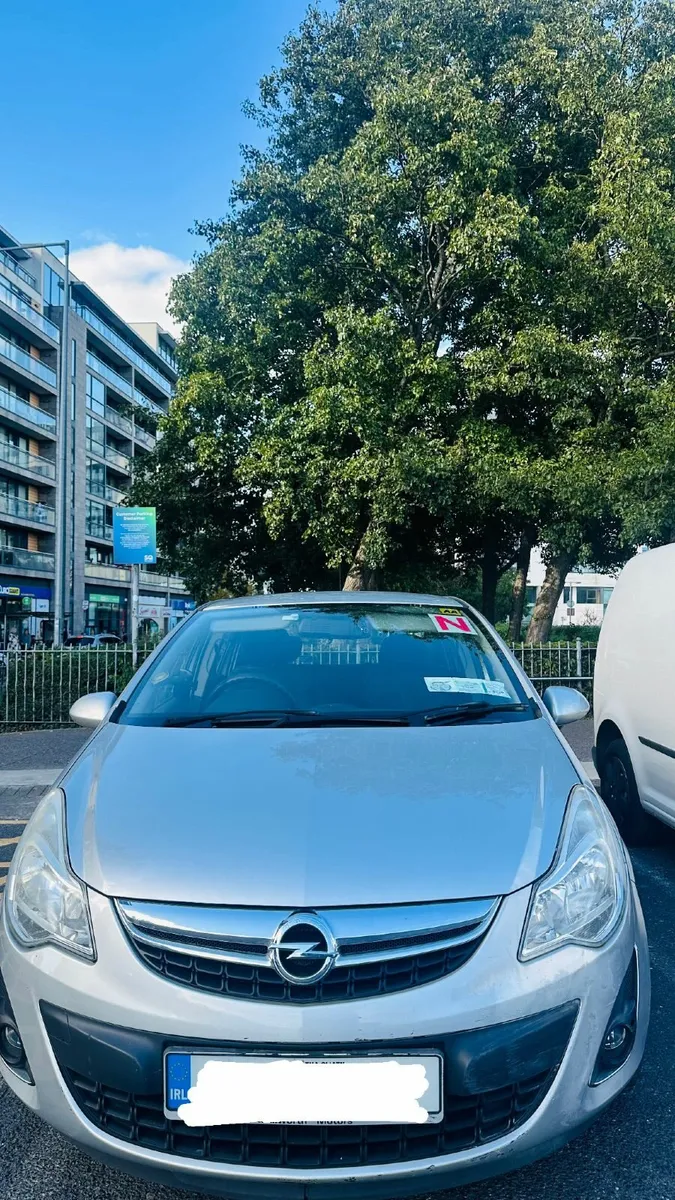 very low kms, non imported Opel Corsa 2013 - Image 1