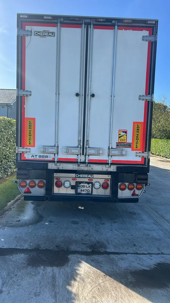 2017 Chereau Meat Railer - Image 4