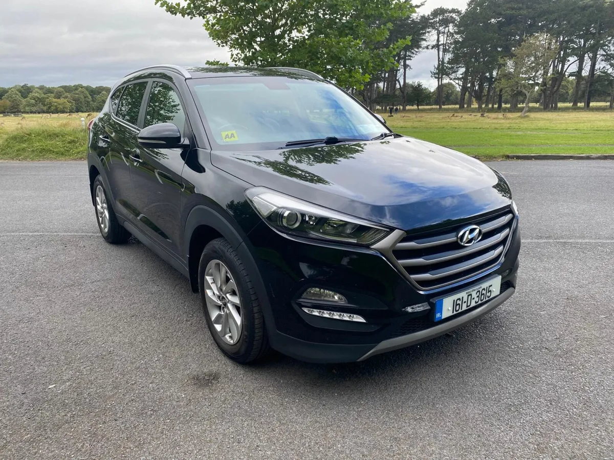 Hyundai Tucson 2016 - EXECUTIVE 5DR - Black - Image 1