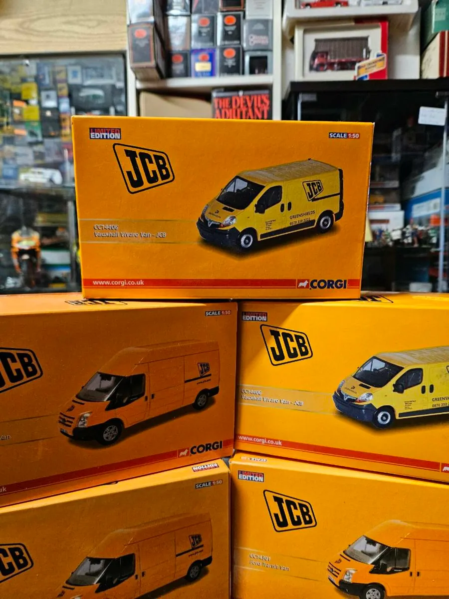 Corgi JCB Vans - Image 4