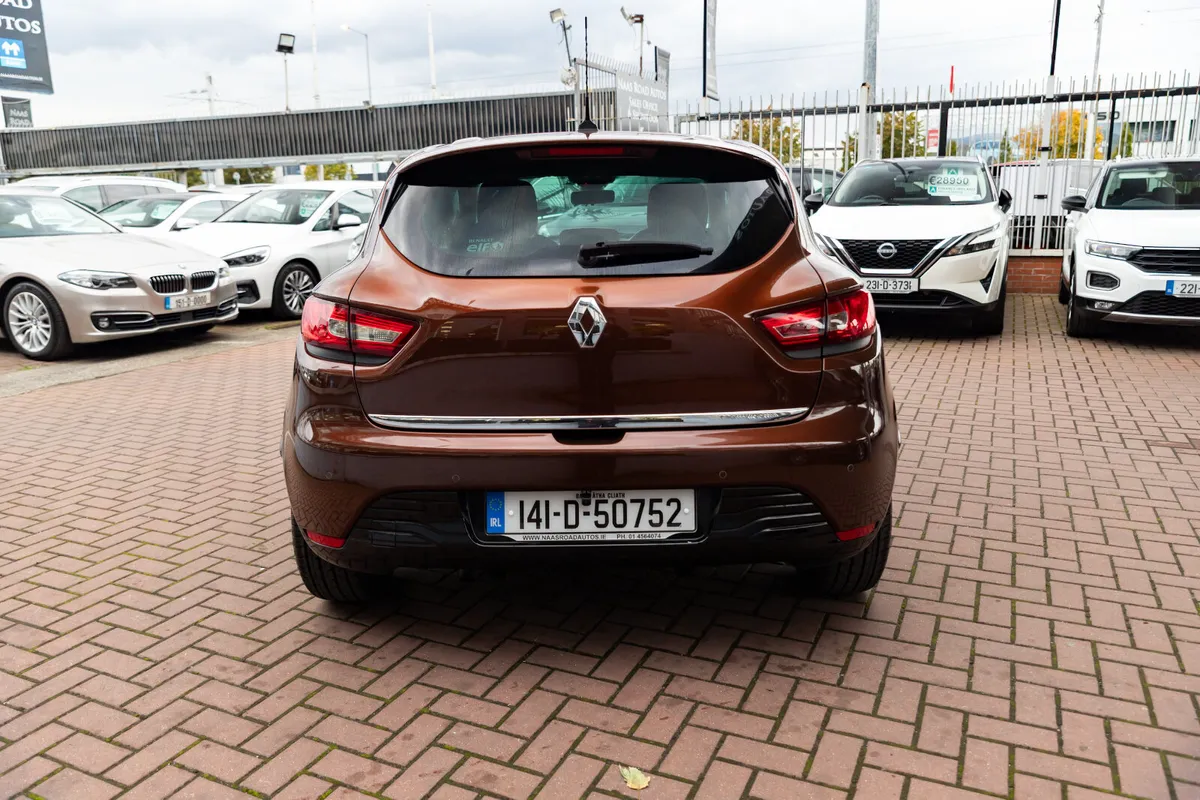 RENAULT CLIO 1.2 INTENSE 5DR HATCHBACK AUTO  // ON - Image 4