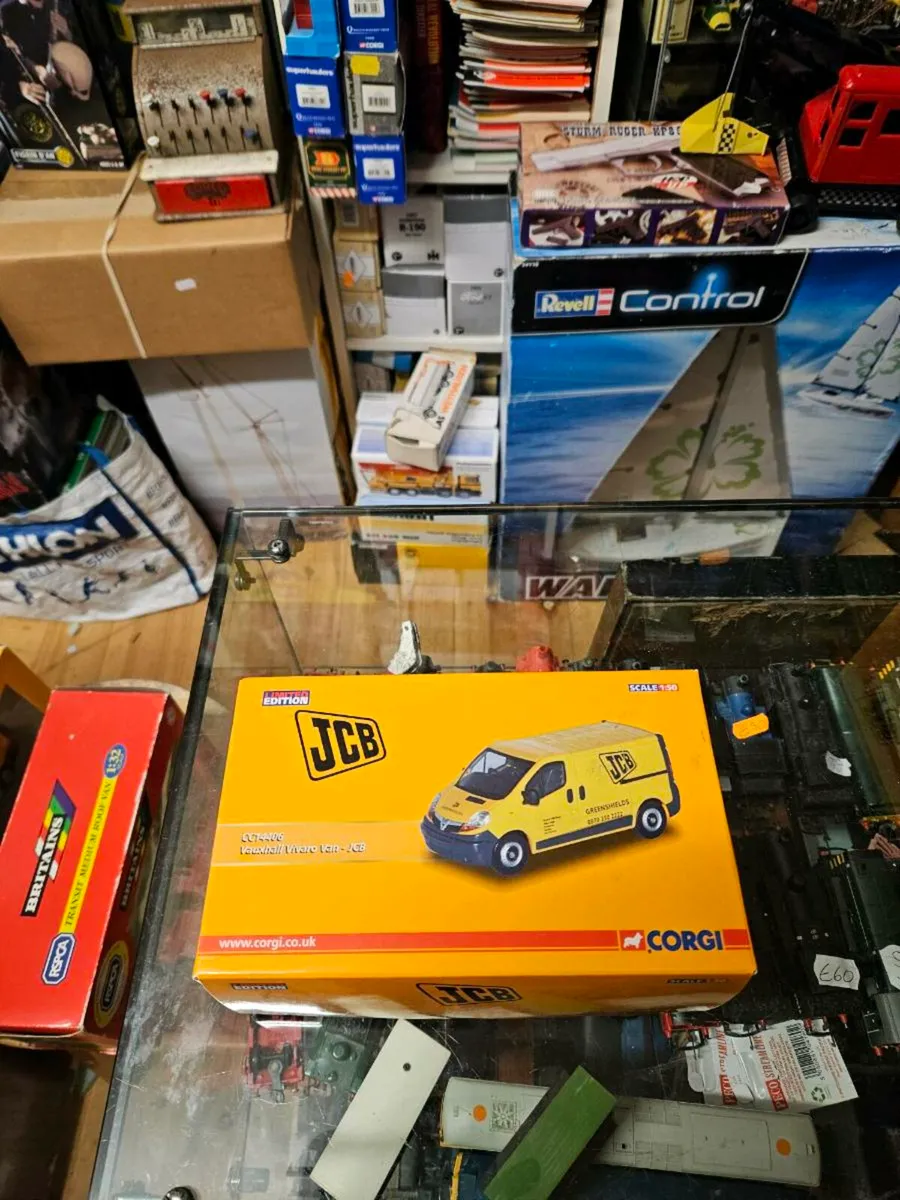 Corgi JCB Vauxhall Vivaro Van 1.50 - Image 1