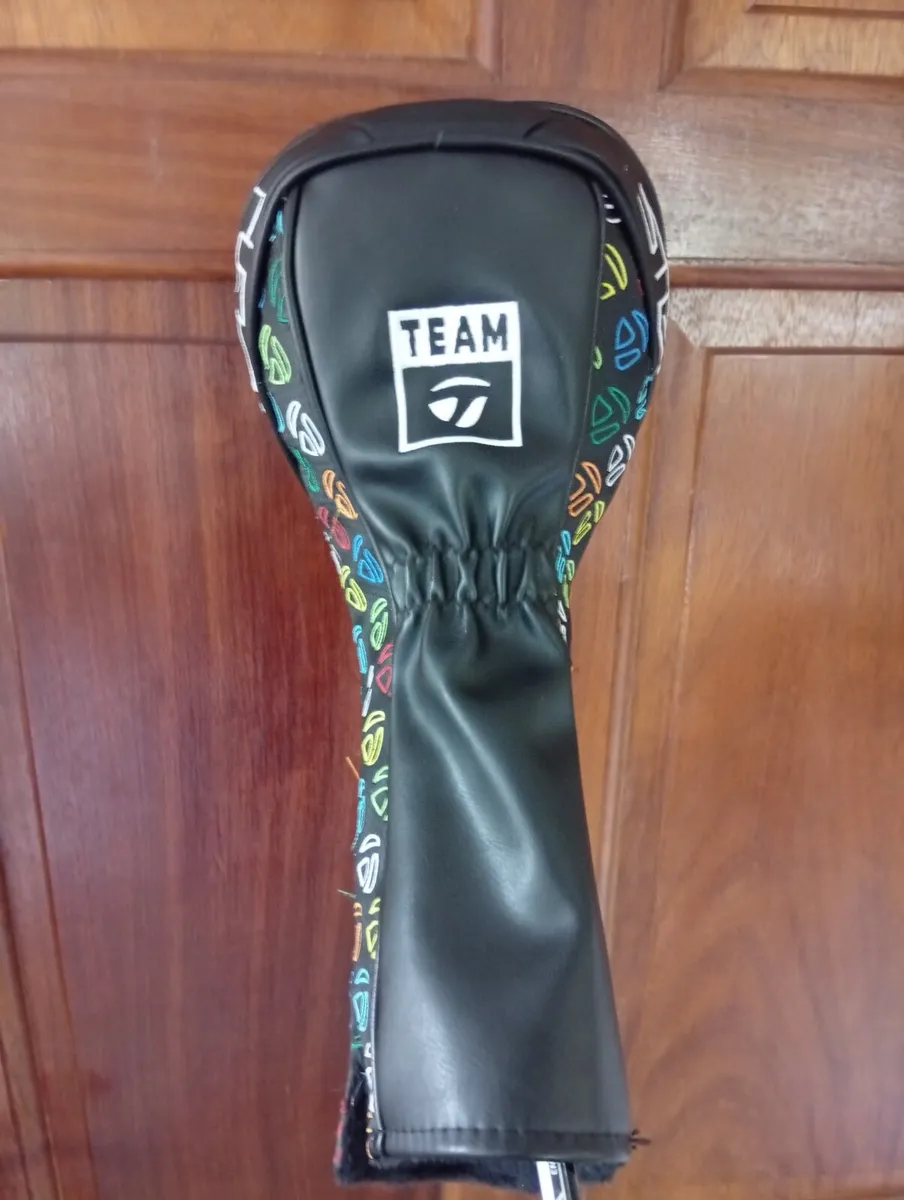 TaylorMade NEW Stealth 9.0 Degree Driver Reg Flex - Image 3