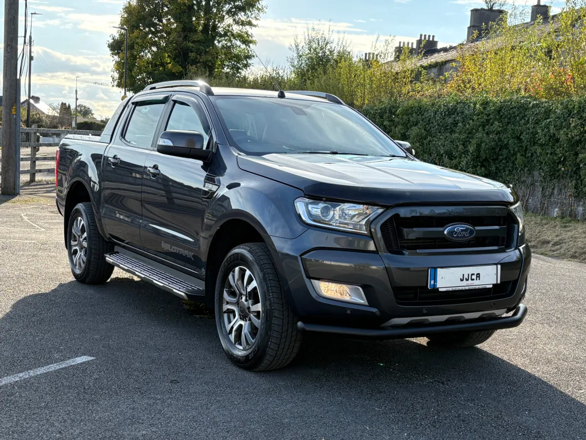 ABSOLUTELY STUNNING 3.2 AUTOMATIC WILDTRAK - Image 2
