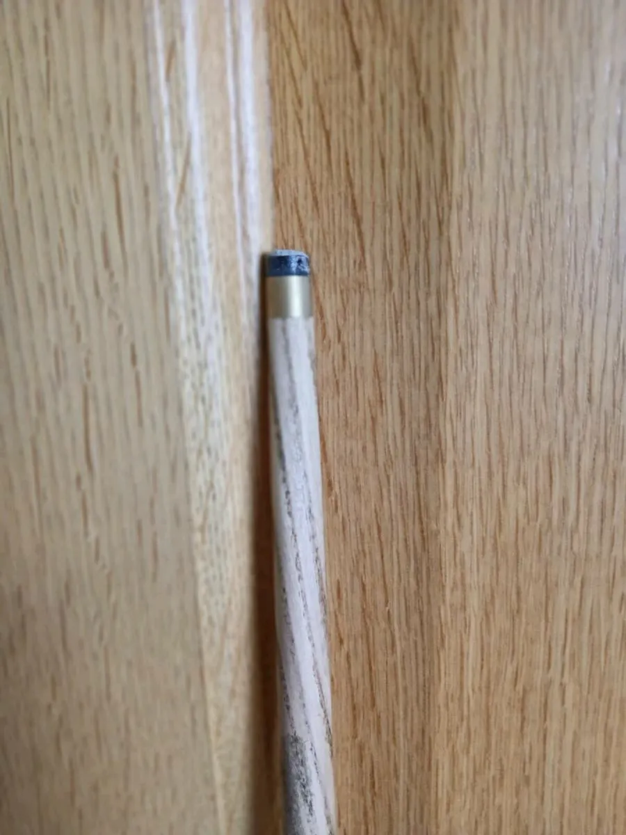 BRAND NEW Snooker Case and 3 piece cue - Image 4