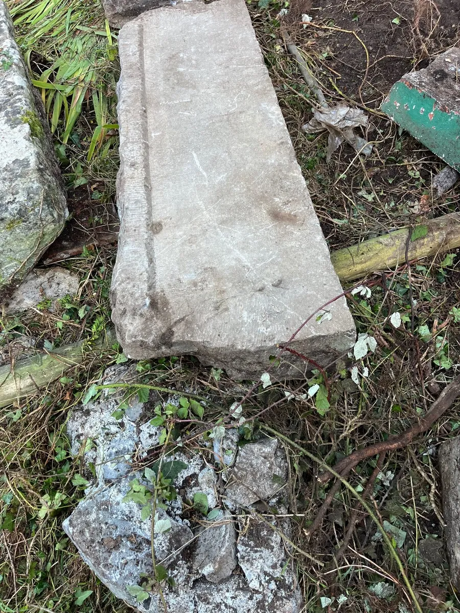 Limestone window cill - Image 2