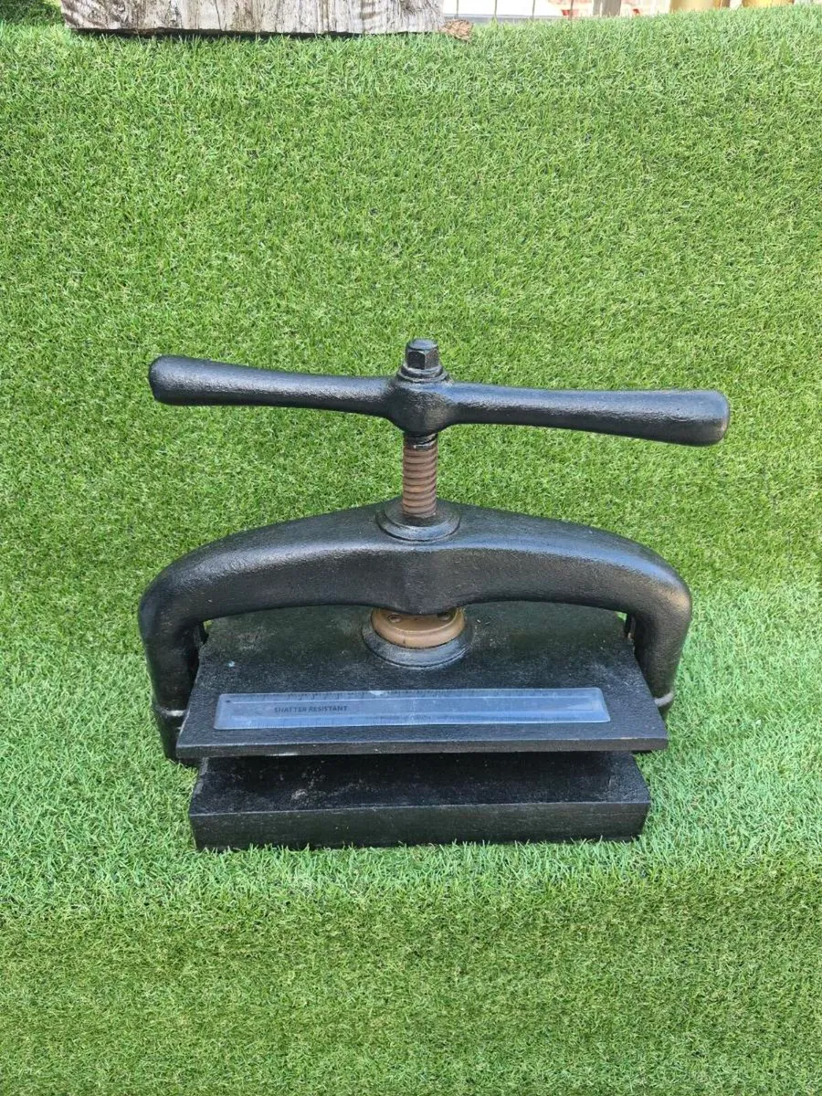 Antique  press - Image 3
