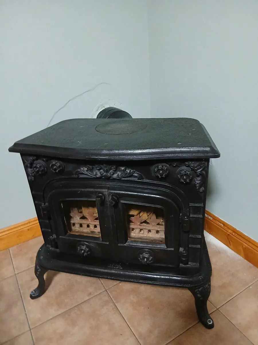 Stove - Image 1