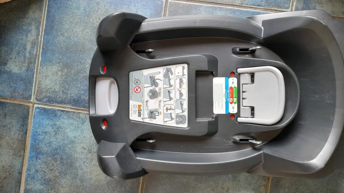 Be Safe Car Seat + isofix base - Image 3