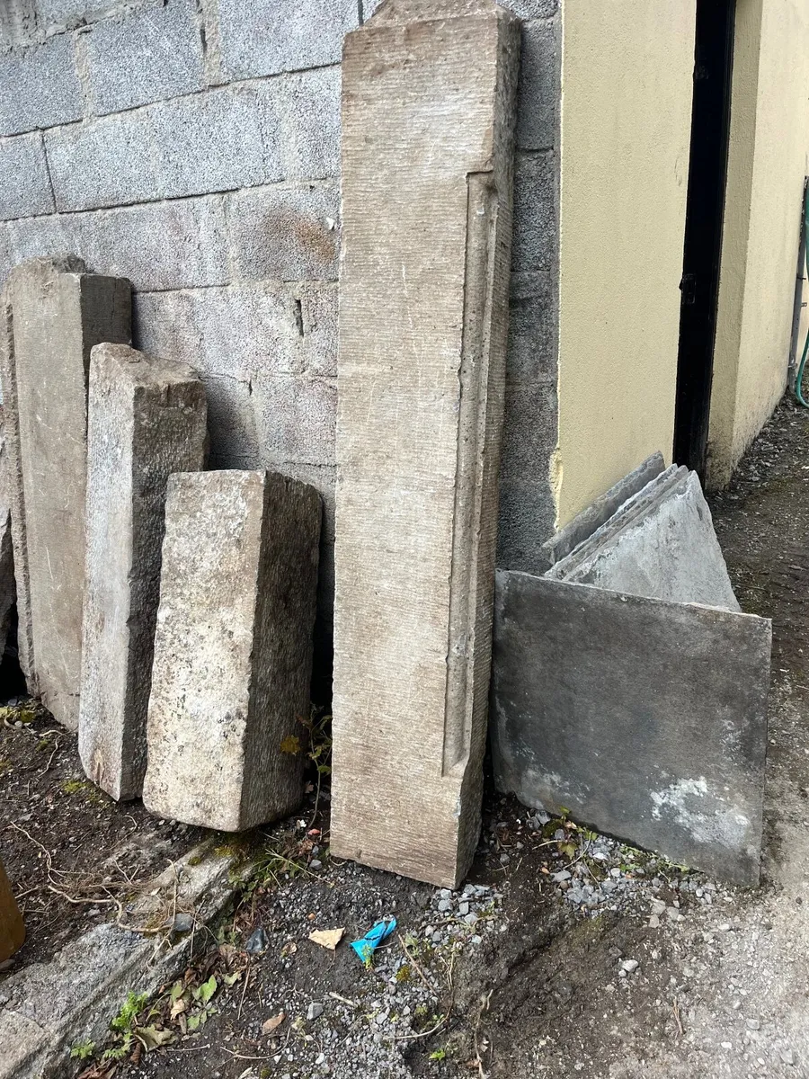 Limestone fireplace Head circa 1850 - Image 3