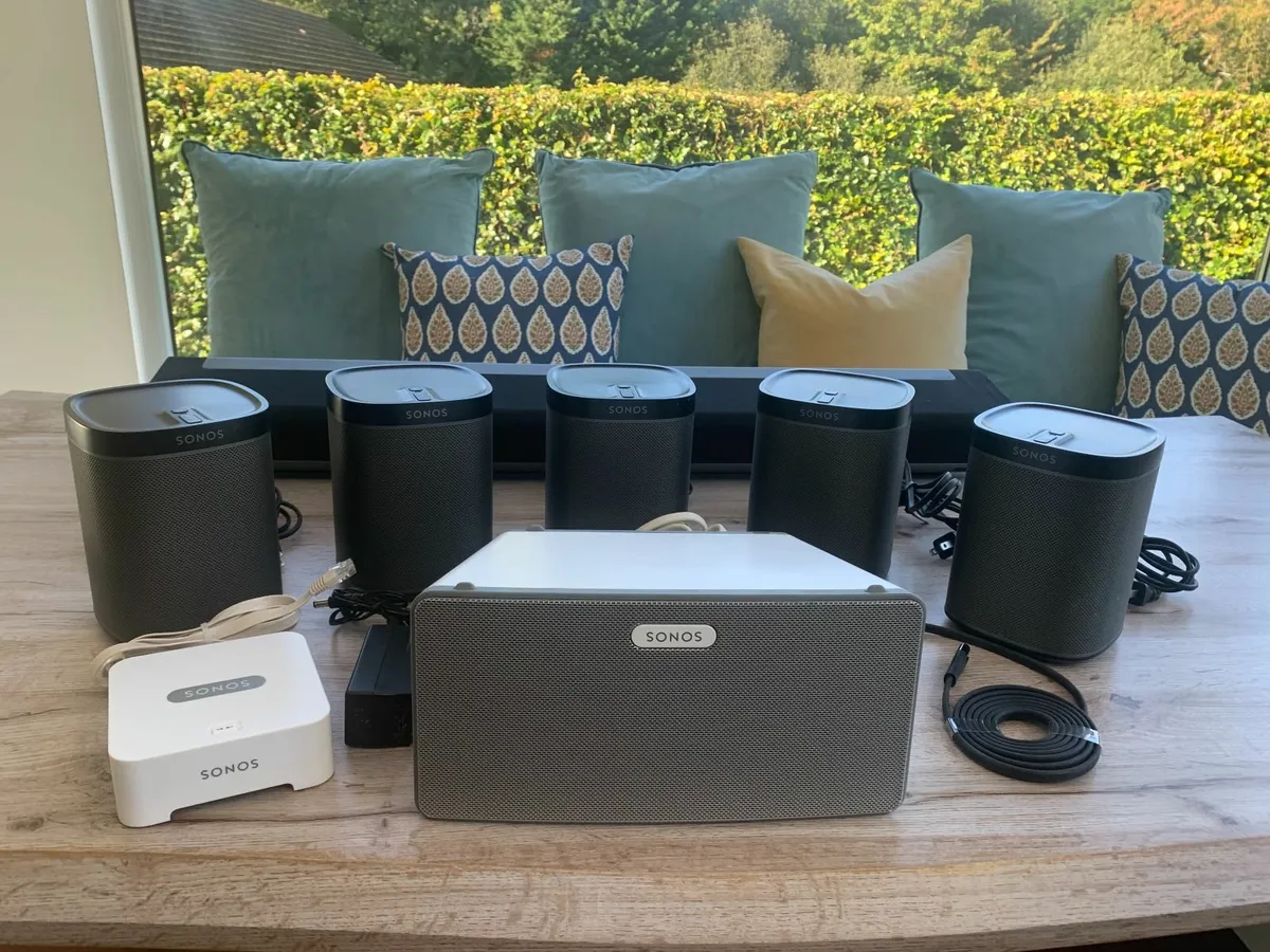 Sonos Home Audio Bundle+Soundbar - Image 4