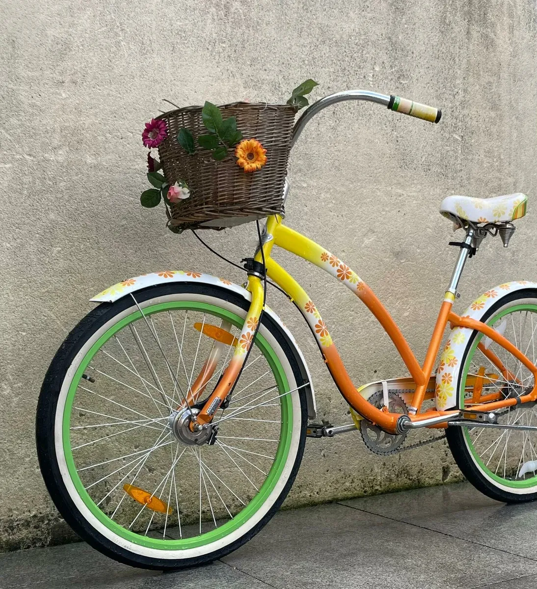 Ladies bicycle - Image 3