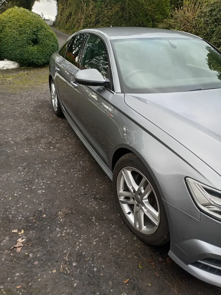 Audi A6 2015 - Image 2