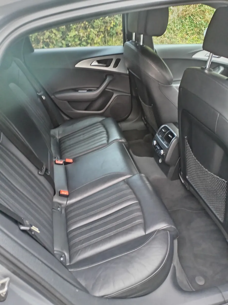Audi A6 2015 - Image 4