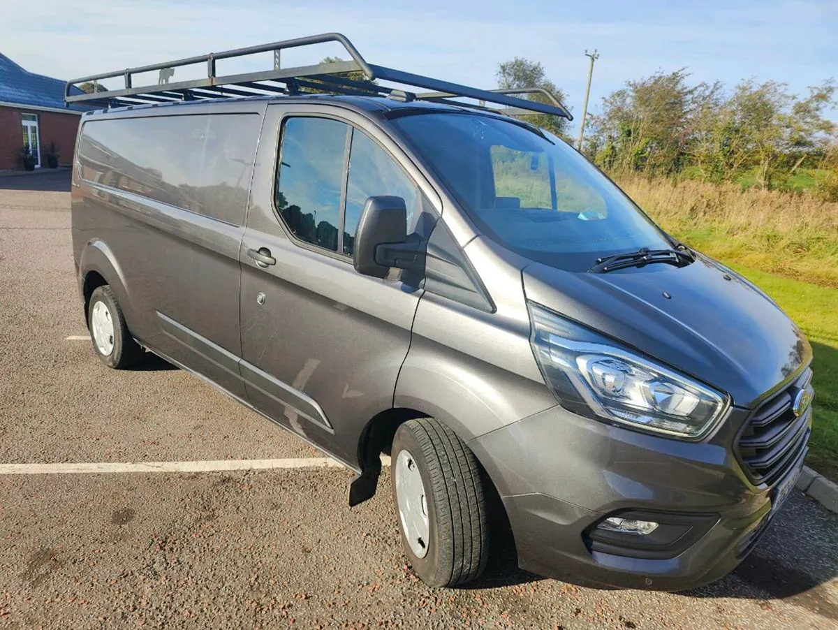 Ford Transit  custom - Image 1