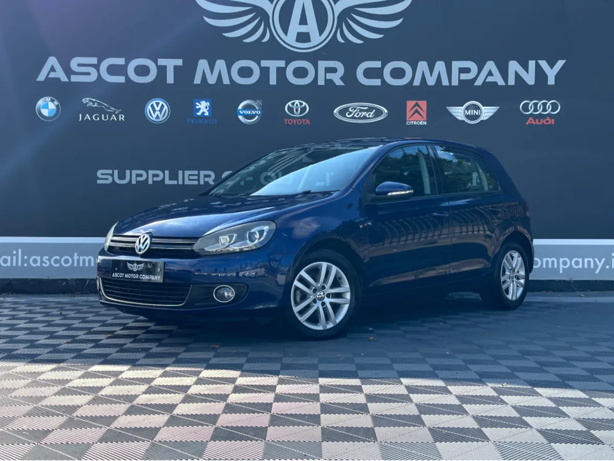 Volkswagen Golf Automatic - Image 2