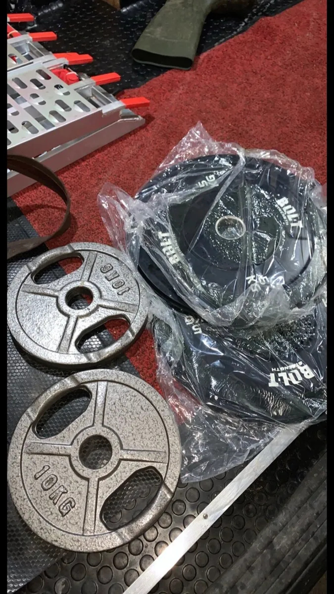Gym equipment - Image 1