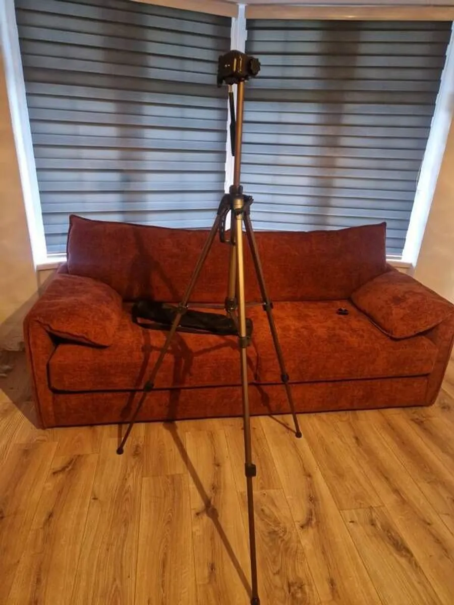 Hama tripod - new - Image 4