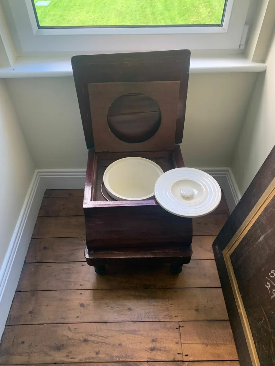 Victorian Children’s Commode – with ceramic pot - Image 3