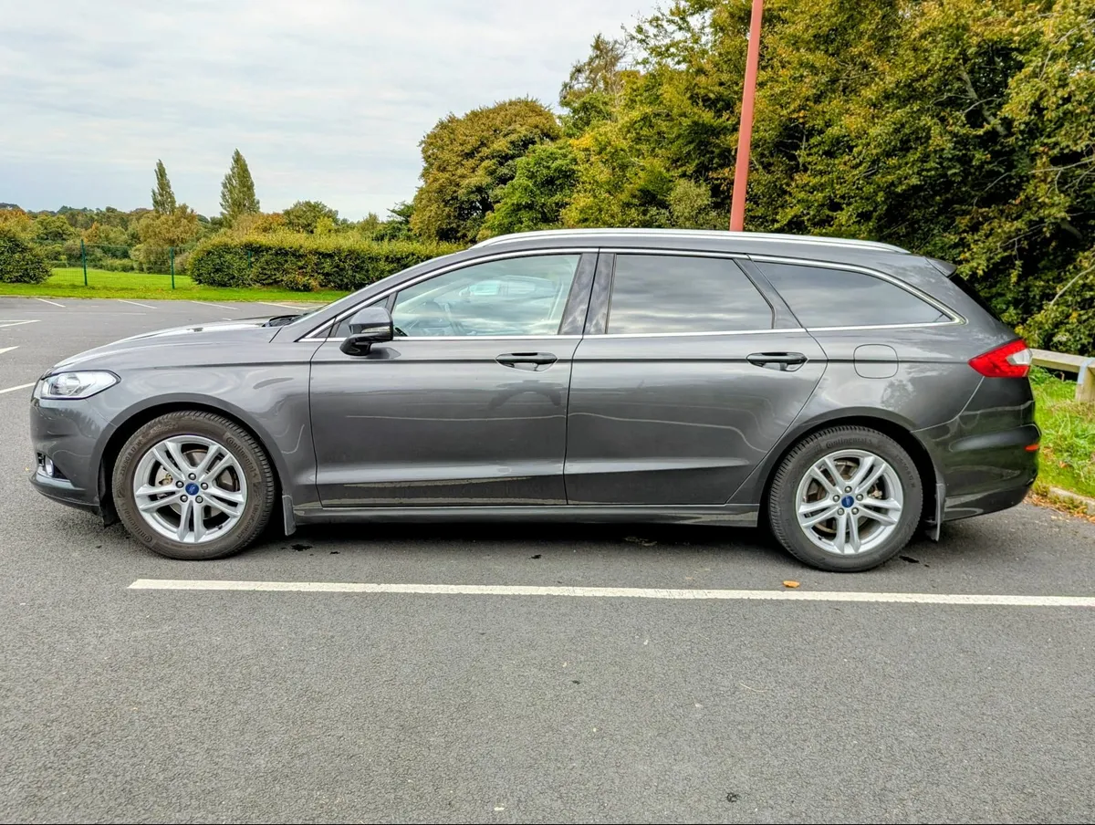 Ford Mondeo 172 Titanium Estate 2.0L Automatic - Image 4