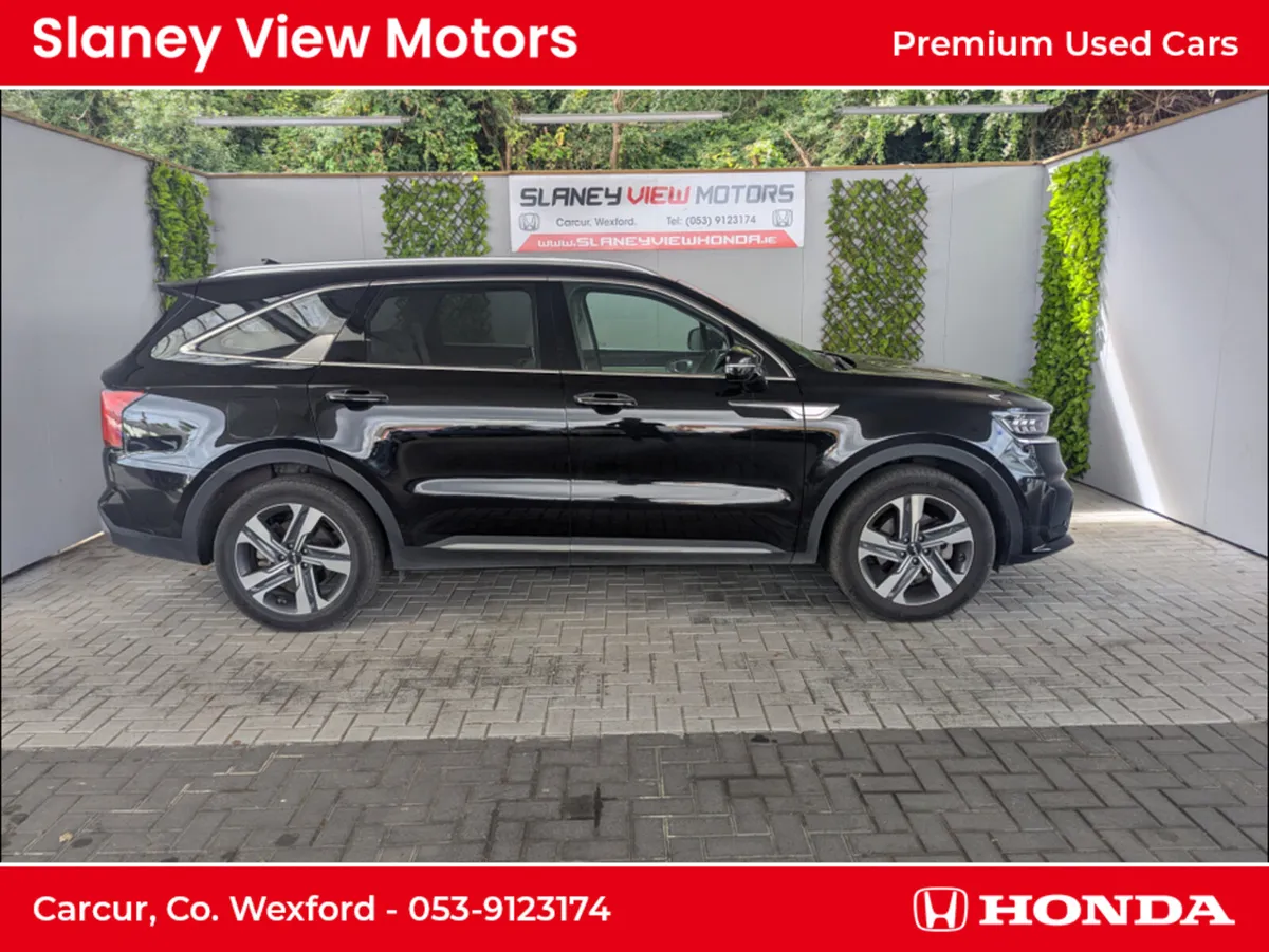 Kia Sorento PHEV K3 5P 5DR AUTO - Image 1