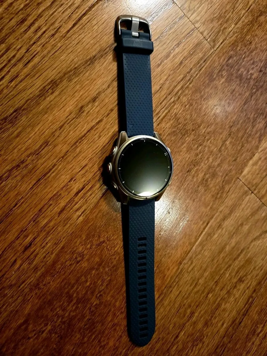 Fenix 8 43mm + 2 EXTRA STRAPS - Image 2