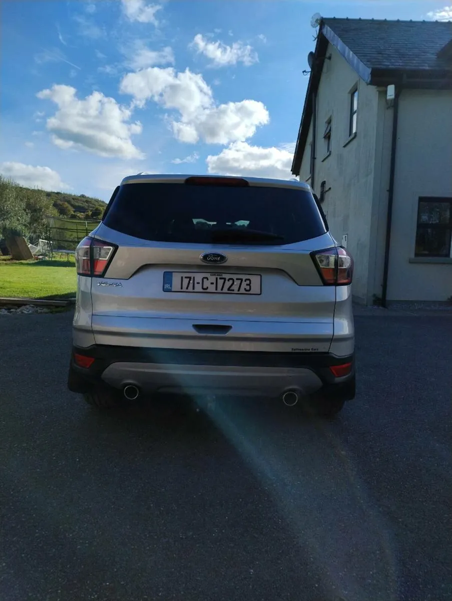 2017 Ford Kuga 2.0 TDCi Titanium LOW MILEAGE - Image 3